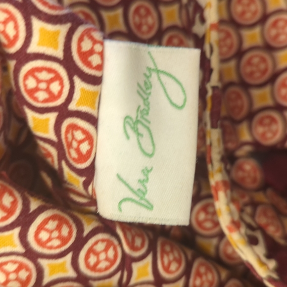 Vera Bradley Medallion Snap Closure Tote - Picture 5 of 7